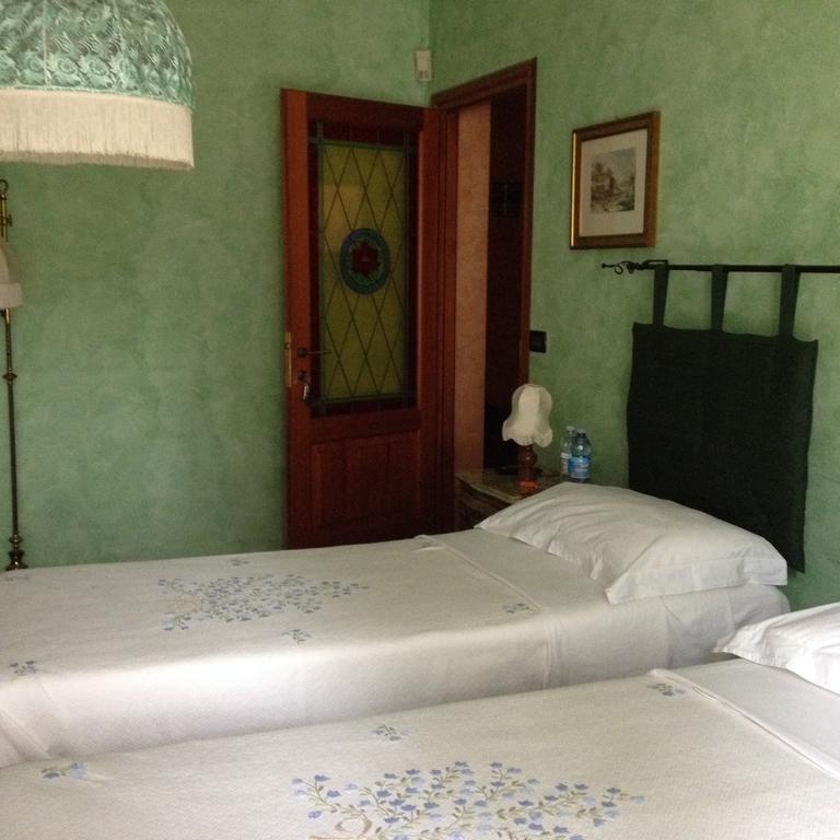 Beb Villa Aurora Carmagnola Εξωτερικό φωτογραφία