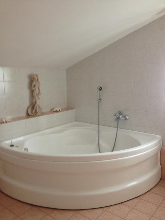 Beb Villa Aurora Carmagnola Εξωτερικό φωτογραφία